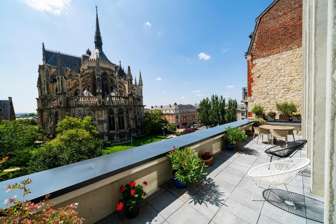 Les Suites 7 Anges - Parking, Vue Cathedrale & Centre Historique Reims Eksteriør bilde