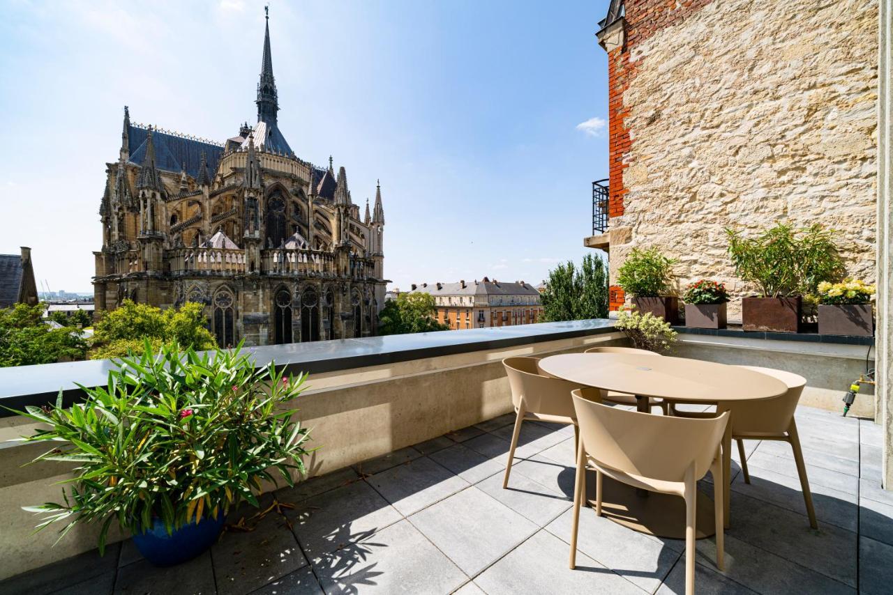 Les Suites 7 Anges - Parking, Vue Cathedrale & Centre Historique Reims Eksteriør bilde
