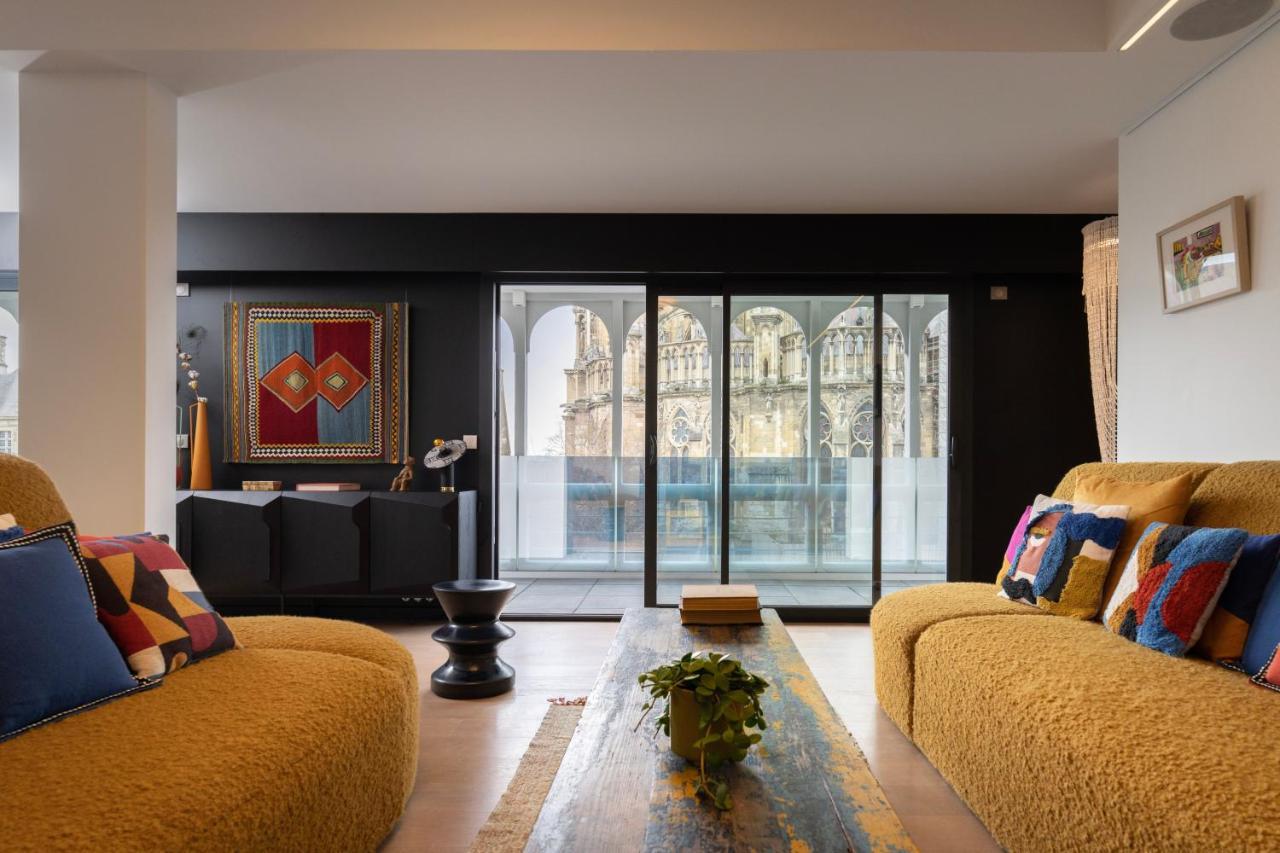 Les Suites 7 Anges - Parking, Vue Cathedrale & Centre Historique Reims Eksteriør bilde