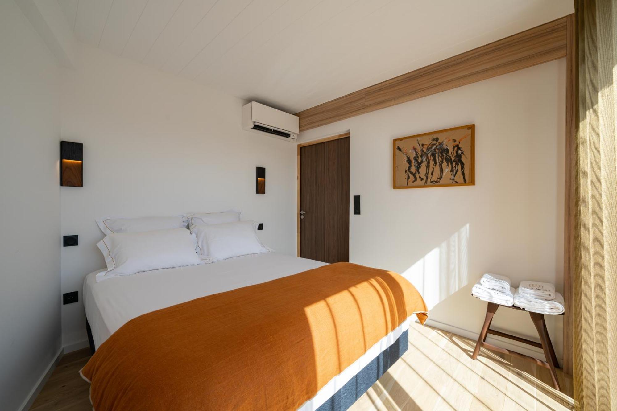 Les Suites 7 Anges - Parking, Vue Cathedrale & Centre Historique Reims Eksteriør bilde