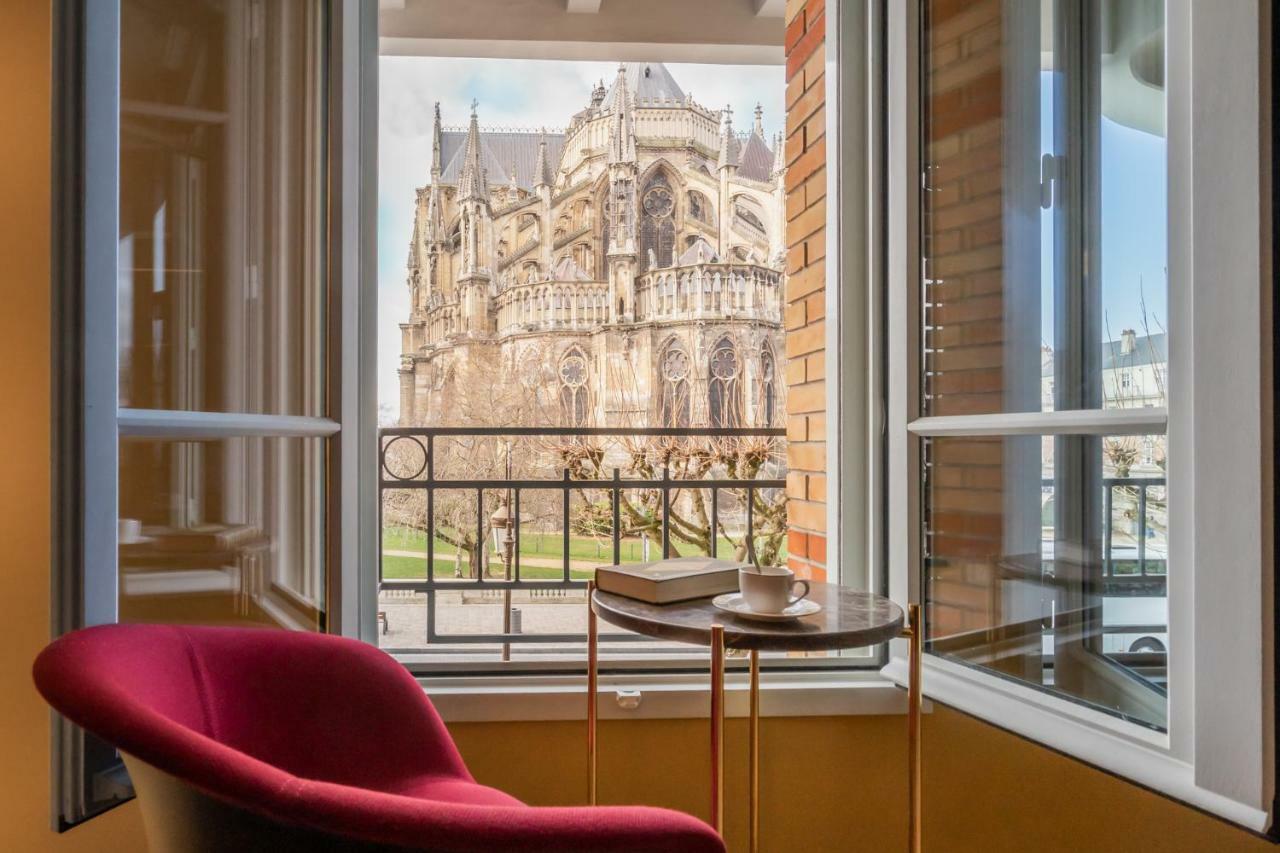 Les Suites 7 Anges - Parking, Vue Cathedrale & Centre Historique Reims Eksteriør bilde